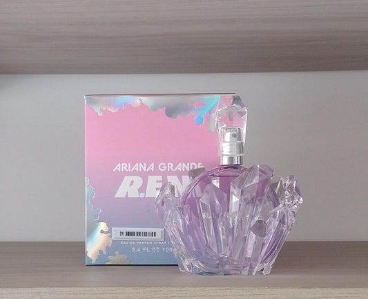 ARIANA GRANDE REM